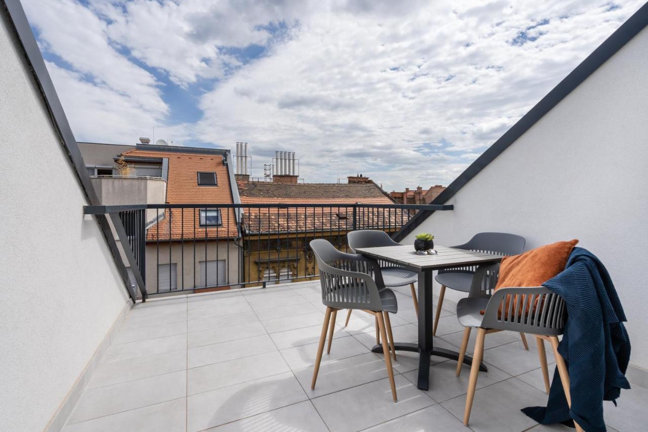 The Rose Garden Budapest Apartments Exterior foto